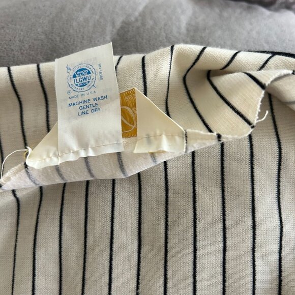 Vintage Cream Long-Sleeve Striped Dress With Black-Trimmed Collar - Picture 15 of 15